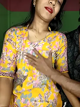 CoupleShow 432 online show from February 15, 2026, 9:41 am