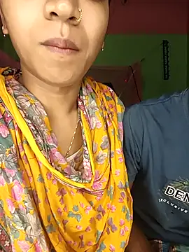 CoupleShow 432 online show from March 4, 2026, 4:57 pm