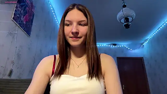 Snapshot of Beauty_miIa chatting on January 10, 2026, 3:36 pm Beauty miIa online show from January 10, 2026, 3:36 pm