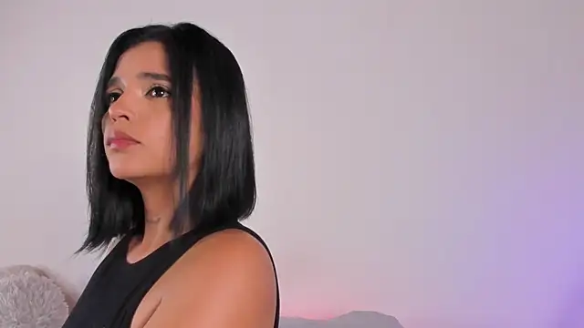Snapshot of Sophie_Duarte chatting on June 10, 2026, 2:56 am Sophie Duarte online show from June 10, 2026, 2:56 am