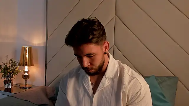 JACKSON STIFLER online show from March 8, 2026, 11:30 pm