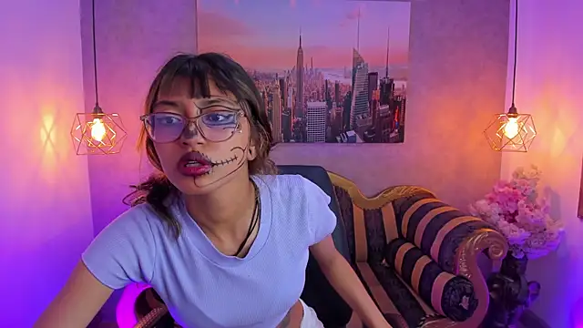 Noa clk online show from October 26, 2025, 3:56 am