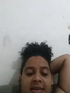 A gostosa25 online show from January 12, 2026, 7:41 pm