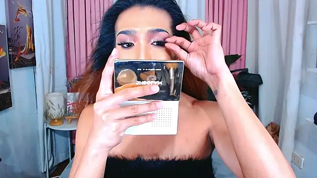 DianaFierce online show from November 20, 2025, 1:55 pm