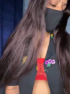 Cute Marina online show from February 18, 2026, 6:09 am