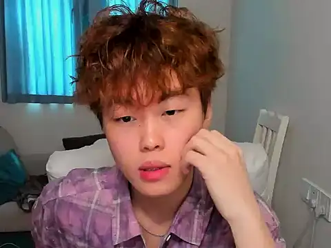 L1kuto online show from October 30, 2025, 4:36 am