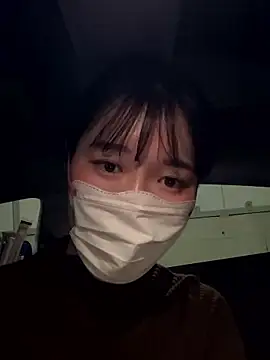 Snapshot of karenchaaan chatting on October 28, 2025, 8:07 am karenchaaan online show from October 28, 2025, 8:07 am