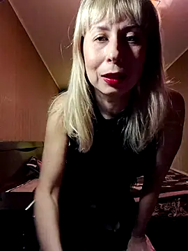 Snapshot of SelinaLovqx chatting on February 22, 2026, 3:43 pm SelinaLovqx online show from February 22, 2026, 3:43 pm