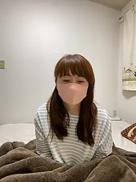 HONMONOHUUHU online show from November 29, 2025, 1:14 pm