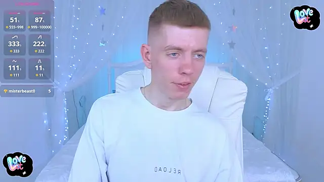 Cristian  Dior online show from April 17, 2026, 9:45 am