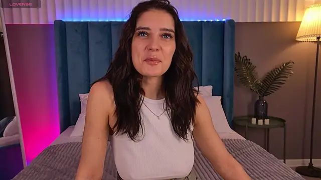 EricaKors online show from March 26, 2026, 9:04 am