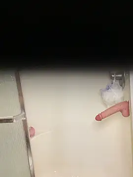 elliepixie online show from April 9, 2026, 7:41 pm