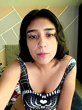 Nahomievans233 online show from October 24, 2025, 12:56 pm