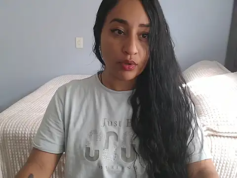 cute8smile online show from January 10, 2026, 3:14 pm