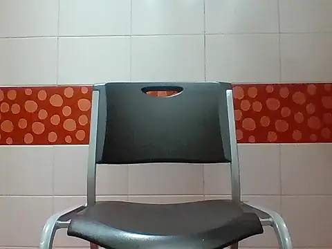 Snapshot of AngelsLunaSexy chatting on November 6, 2025, 1:17 am AngelsLunaSexy online show from November 6, 2025, 1:17 am