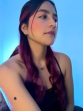 SofiCastro09  online show from November 3, 2025, 1:51 am