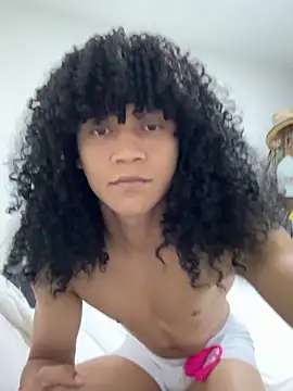 Snapshot of Ethan_troya chatting on November 1, 2025, 11:51 pm Ethan troya online show from November 1, 2025, 11:51 pm