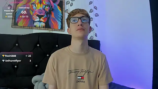 Erick Taylor3 online show from November 10, 2025, 6:07 pm