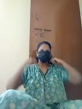 tamilammu1431 online show from November 9, 2025, 4:22 am