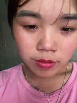 nachi-baby online show from October 29, 2025, 10:17 am