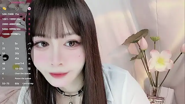 -zhuzhu-999- online show from October 30, 2025, 4:30 pm