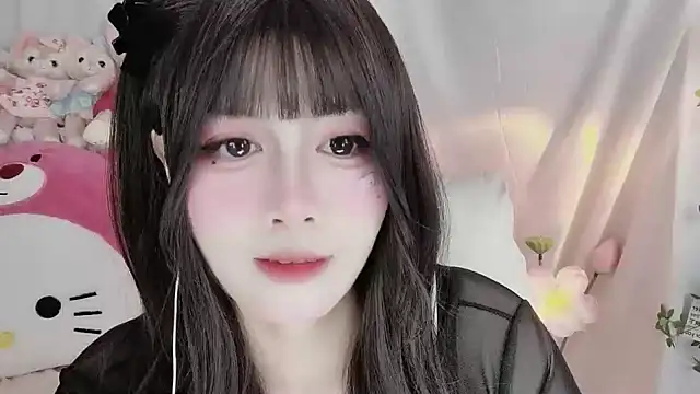 -zhuzhu-999- online show from November 8, 2025, 8:40 pm