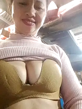 TRIEUTRIEU20 online show from April 2, 2026, 5:16 am