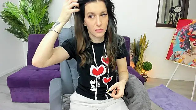 Arya Anna online show from February 1, 2026, 5:39 am