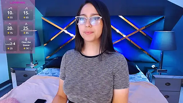 LexyBlaze  online show from April 12, 2026, 11:26 am