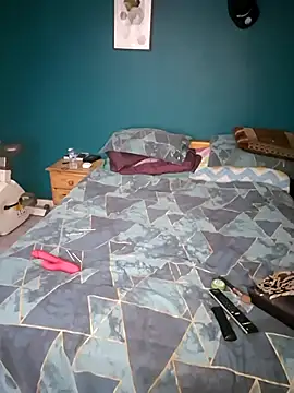 BubblesLovexox online show from November 18, 2025, 10:47 pm