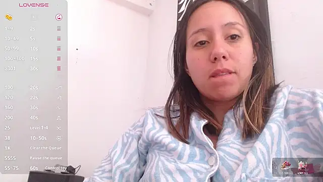 LunaaMorena online show from January 10, 2026, 1:24 pm