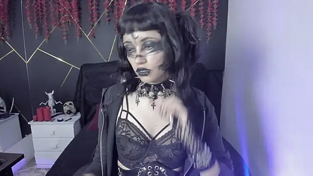 Yueeclipsa online show from October 29, 2025, 12:02 am