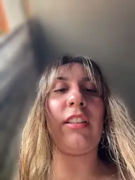 sarah honey   online show from April 13, 2026, 7:19 pm