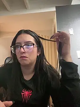 Kloe Novoa online show from February 5, 2026, 1:27 pm