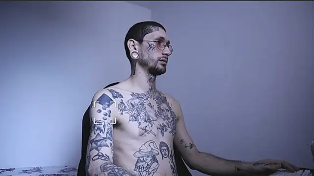 TokyoHatsumoto online show from December 2, 2025, 9:32 pm