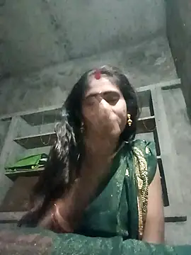 QRANSEXI online show from November 8, 2025, 2:39 pm