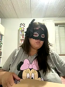 crazzyanne online show from December 16, 2025, 4:06 am