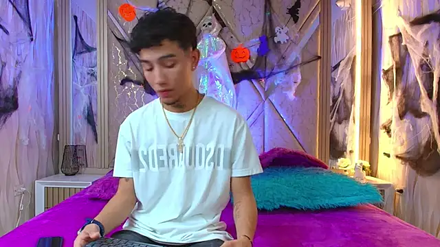 Ink Boy online show from October 26, 2025, 1:17 pm