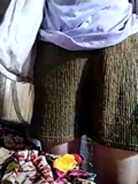 Milk xx online show from November 4, 2025, 4:28 pm