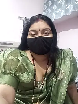 Best couple2001 online show from November 26, 2025, 3:13 pm