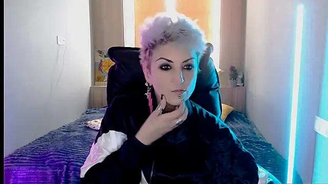 Snapshot of Sweet-n-Strong chatting on February 27, 2026, 12:27 pm Sweet-n-Strong online show from February 27, 2026, 12:27 pm