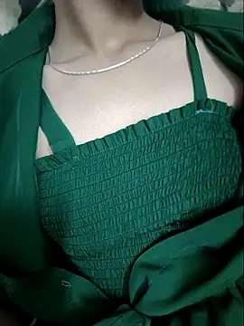 Snapshot of Kissu-Jaan chatting on October 29, 2025, 4:53 pm Kissu-Jaan online show from October 29, 2025, 4:53 pm