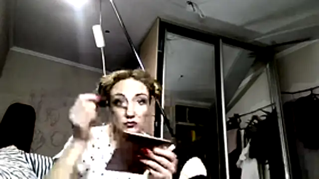 LilaniLoverx online show from January 12, 2026, 9:42 pm