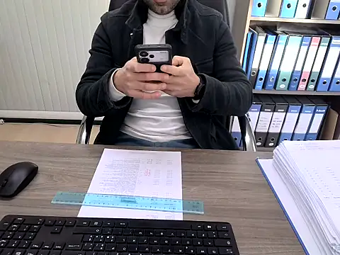 Evasionee online show from January 12, 2026, 7:46 am