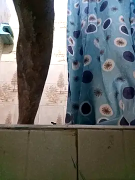 robinhd1234 online show from December 17, 2025, 1:06 pm