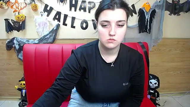 ScarletCargo online show from November 11, 2025, 11:54 am