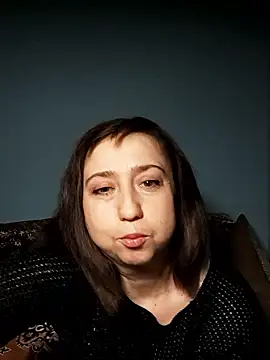 MaryKiki5619 online show from January 15, 2026, 6:33 pm