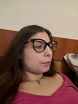 sweetbabygirlforyou online show from February 27, 2026, 5:18 am