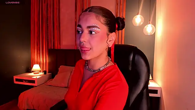 Snapshot of Andrux__ chatting on October 31, 2025, 7:26 pm Andrux   online show from October 31, 2025, 7:26 pm