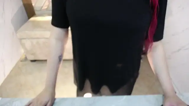 Little cherry b online show from November 28, 2025, 7:49 pm